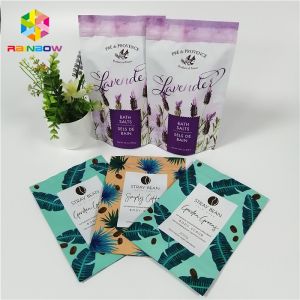 PBA Free Plastic k Stand Up Pouches Microwave Sterilizer Feeding Accessories