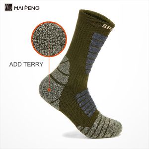 Breathable Thick Winter Socks Warm Merino Wool Crew Socks Custom