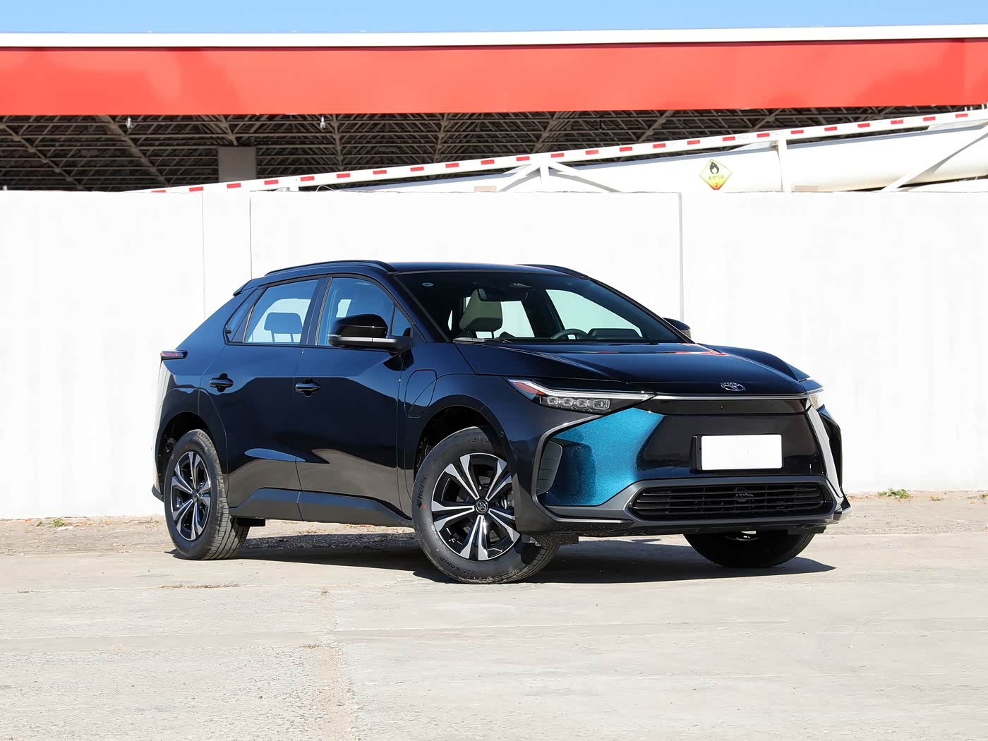 FAW Toyota bZ4X 2022 four-wheel drive high-performance PRO version Mid-size SUV