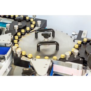 Buy cheap 750pcs/min Three Point Positioning Round Bottle Labeling Machine from wholesalers