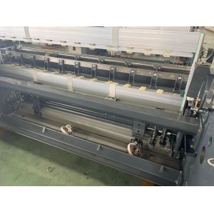 Single Pump Water Jet Weaving Loom with Double Nozzle