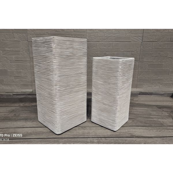 Modern Square Column Flower Box for Living Room Shopping Mall Floor Decor Finished Clay Cement Flower Pot Spray Paint Design