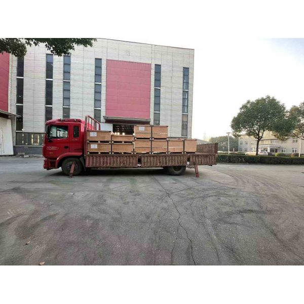 Quality KNB10130  SLEWING BEARING SLEWING RING  EXCAVATOR CX130 for sale