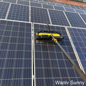 Electric Solar Panel Cleaning Brush with Dual Power Supply and 3.5m Extendable