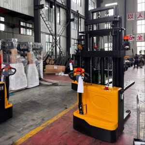 Buy cheap 1.5t 2t 3m 4m electric forklift stacker pallet truck portable small turning radius 1 year warranty from wholesalers