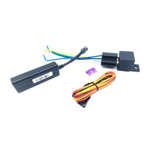 China ACC ignition detect car real-time tracking gps tracker with geo-fence moving alarm on sale