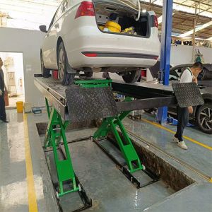 Buy cheap Flexible Turntable Adjustment Versatile Vehicle Maintenance Car Lifting Equipment from wholesalers
