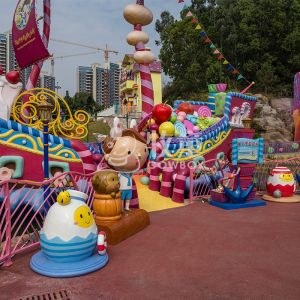 Professional Attractive outdoor playground design themed park equipment supplier