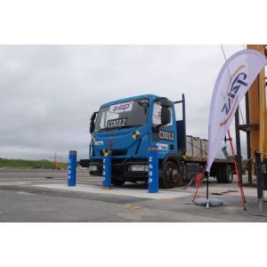 Surface Mount Retractable Bollards Weather Resistance and Strong Impact