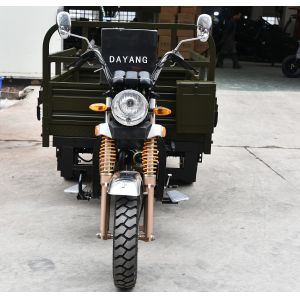 China 200 CC Motor Tricycle Lifan 200CC Engine with 5.00-12 Blue Tyre on sale