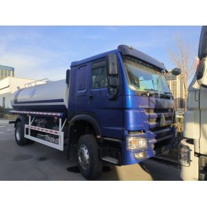 SINOTRUK HOWO Water Tank Truck 4x2 RHD 300HP 10CBM For Durable Water Transportat