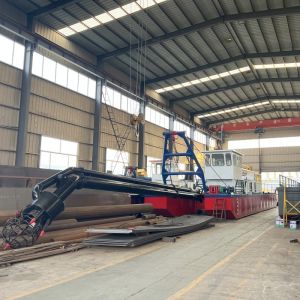 1000 Cbm Per Hour Output Sand Suction Dredger With Water Pump For River Sand