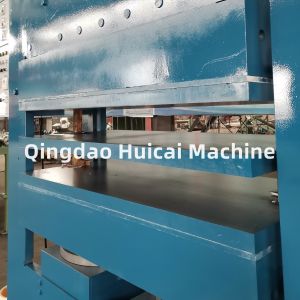 Versatile Car Deceleration Strip Vulcanizing Press Machine with 400mm Plate