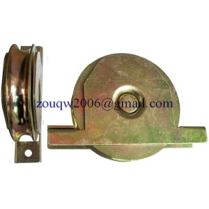China Sliding gate roller GW610 U Groove，Galvanized, Iron, Double bearing on sale