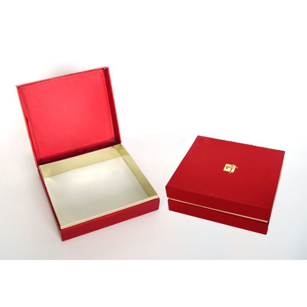 Buy cheap Personalized Red Presentation Gift Paper Cardboard Boxes Packaging With Lid from wholesalers