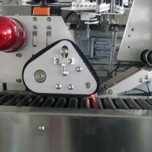 High Speed Horizontal Hologram Sticker Labeler Automatic Plastic Tube Vial