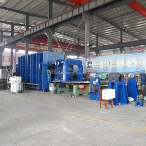 Buy cheap 100KW Column Type Conveyor Belt Hot Vulcanizing Manufacturing Machine from wholesalers