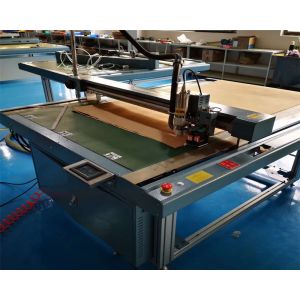 Cut Tools Pen Dual Functions 1500*900mm Garment Cutting Machine for Versatile