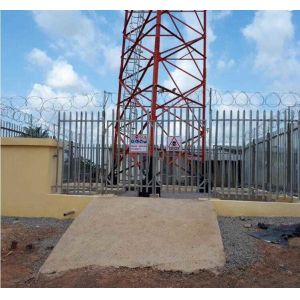 Anti Corrosion 8ft Height Tower Fencing With Cyclone Wire