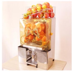 Buy cheap Automatically Commercial Orange Juice Squeezer / Fruit Juice Extracting Machine from wholesalers