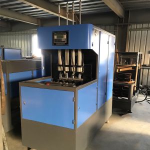 Easy To Operate 4 Cavity Semi Automatic Stretch Blow Molding Machine