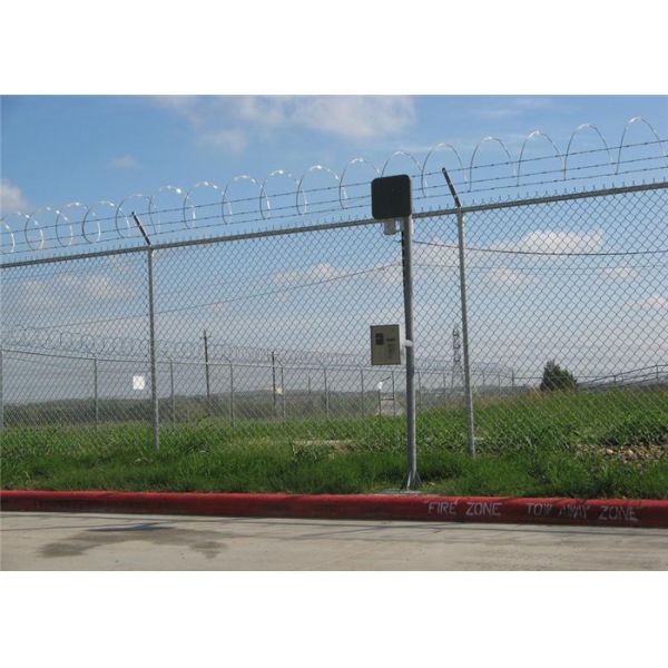 Quality Diamond Metal Chain Link Fencing Galvanized Steel Chain Link Fence for sale