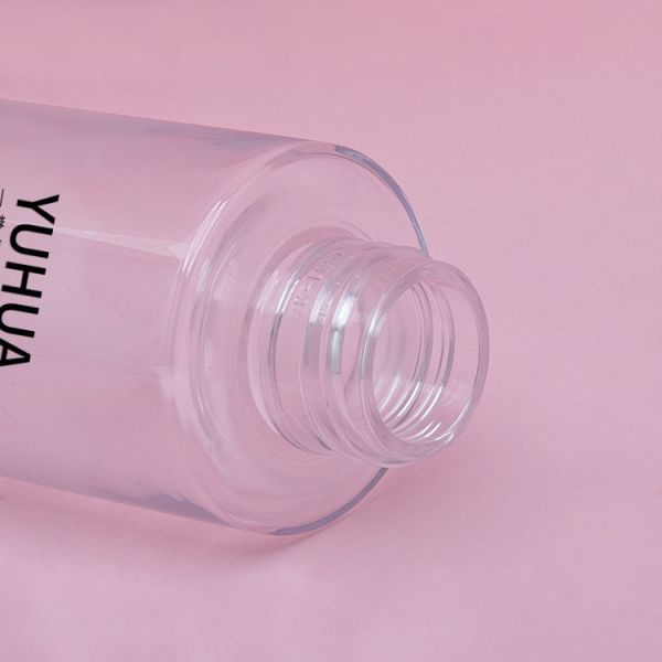 PCR Recycle Frosted PET Bottle 150ml 130ml With Lotion Pump Sprayer