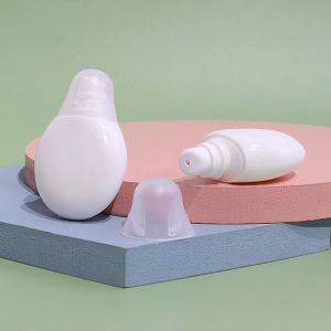 Buy cheap 15g White PE Ball Shape Lip Gloss Tube with Customized Color and Chemical Resistance from wholesalers