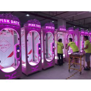 Coin Operated Claw Gift Machine Cube Crane Claw Machine Catcher Arcade Claw