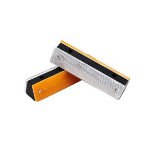Buy cheap Plastic Delineator for Road Facilities EN124 Standard Highway Guardrail Reflector from wholesalers