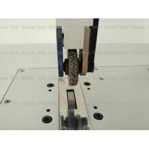 High Frequency Vibration Ultrasonic Sealing Machine Seamless Ultrasonic Welding