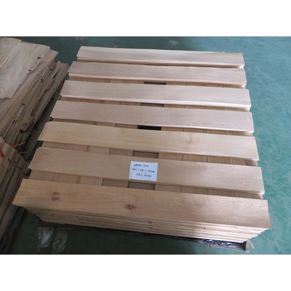 Buy cheap Engineered Rustic White Oak Veneer from wholesalers