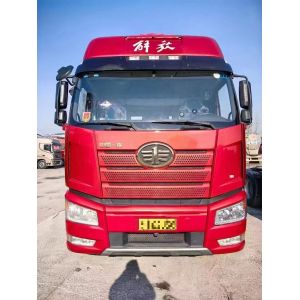 Buy cheap FAW used Heavy Duty 6x4 550hp J6P Tractor Truck from wholesalers