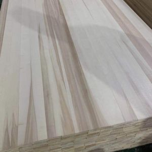 Buy cheap Modern Design Populus spp Poplar Wood Board for Furniture Moisture Content 8%-12% from wholesalers