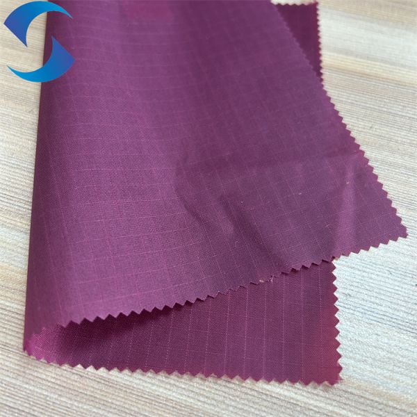 100% Nylon Fabric With PU Coating 70D*210T 0.5cm Ripstop Semi Dull For Camping