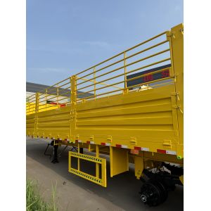 High-Strength Steel CIMC Livestock Semi-Trailer With Utility Side Door And Drop