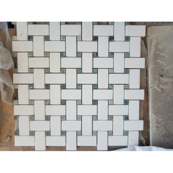 Quality Carrara White Bathroom Marble Mosaic Tile Chevron Pattern SGS Standard for sale