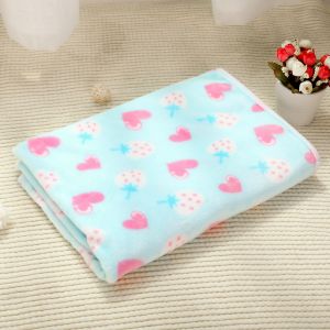 Buy cheap Dog Blanket Soft Plush Coral Fleece Mechanical Wash Pets Rest Sleeping Custom Printed from wholesalers