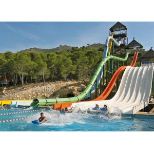 6 Guests Per Time Colorful Custom Fiberglass Water Slides