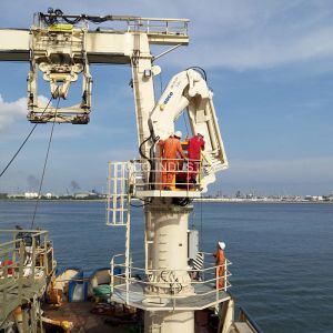 Buy cheap 22m Electrical Hydraulic Ccs Small Knuckle Boom Crane Offshore from wholesalers
