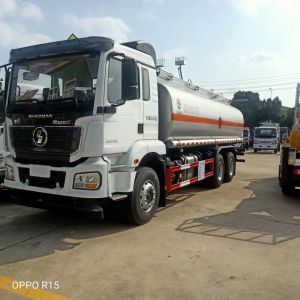 Dongfeng 9.5 Cubic Meter General Liquid Transport Vehicle