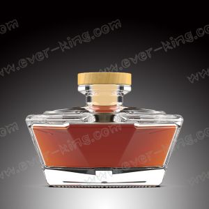 OEM 750ml Brandy Glass Bottle With Plastic Screw Top