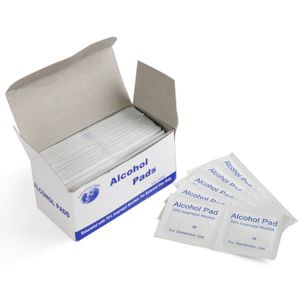 Buy cheap White Color Medical Alcohol Swabs / Alcohol Prep Pad Wipes Single Use product