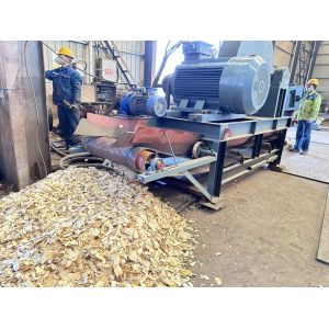 High Output Large Capacity Handling A Variety Of Woods Disc Chipper Wood Crusher