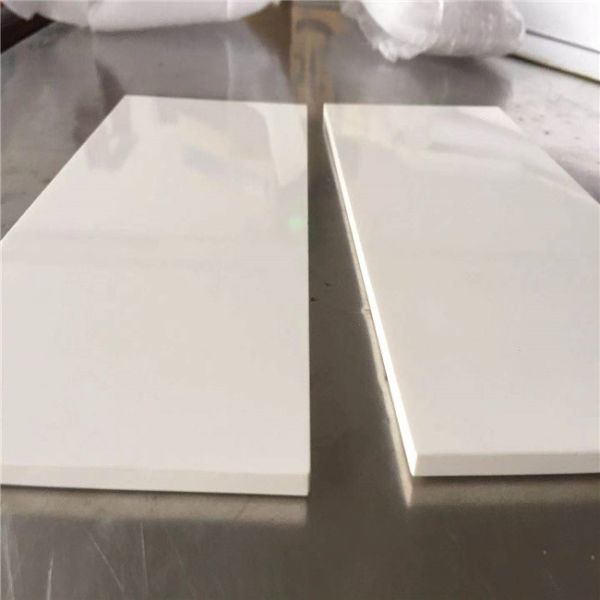 Quality High Working Temperature 99.7% Alumina Ceramic Plate for sale