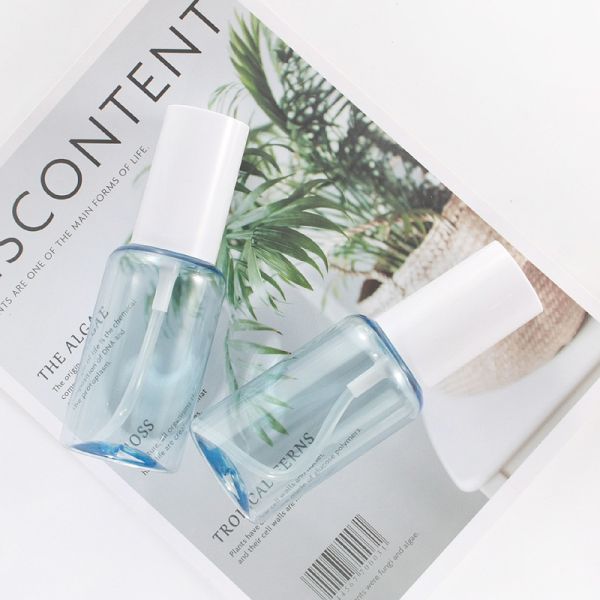 Quality Transparent Blue 85mm 1.69oz Mini Plastic Spray Bottles for sale