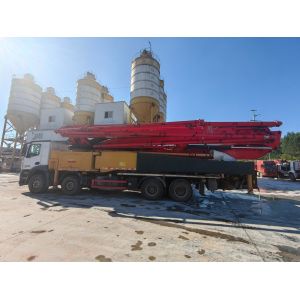 Buy cheap 2.6mm Vibrating Amplitude White Sy Benz Chassis Pump Car for White Color Preference from wholesalers