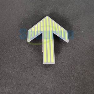 Buy cheap Photoluminescent Aluminum Direction Arrowsign Glow In The Dark 160x120mm product