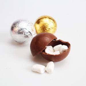 Buy cheap Custom Chocolate Covered Marshmallows Delicious Choco Bomb Smooth Taste from wholesalers