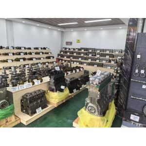 China C7.1 Engine Spare Parts For  Cylinder Head on sale